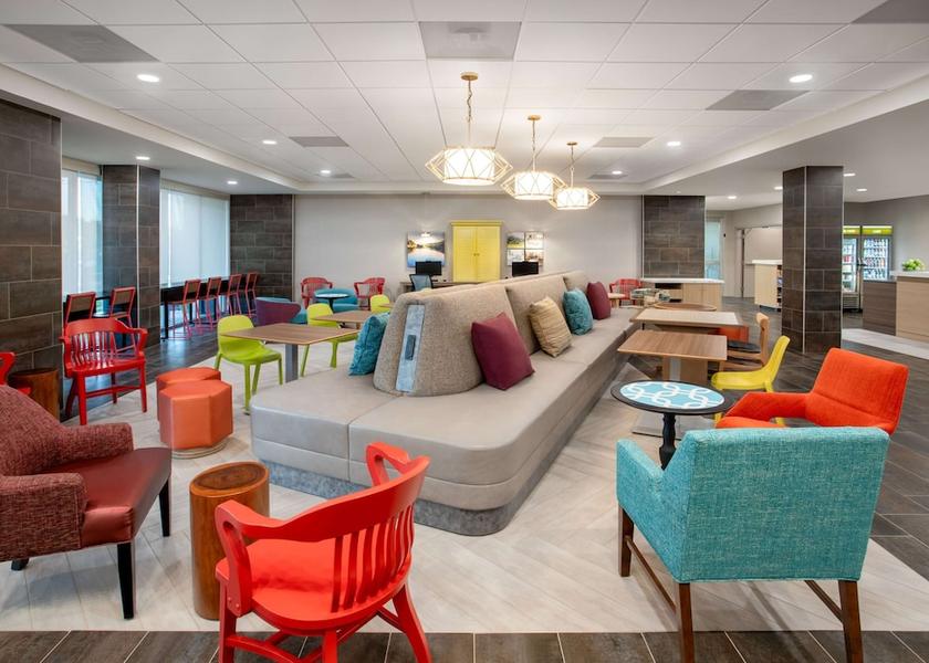 Georgia Calhoun Lobby