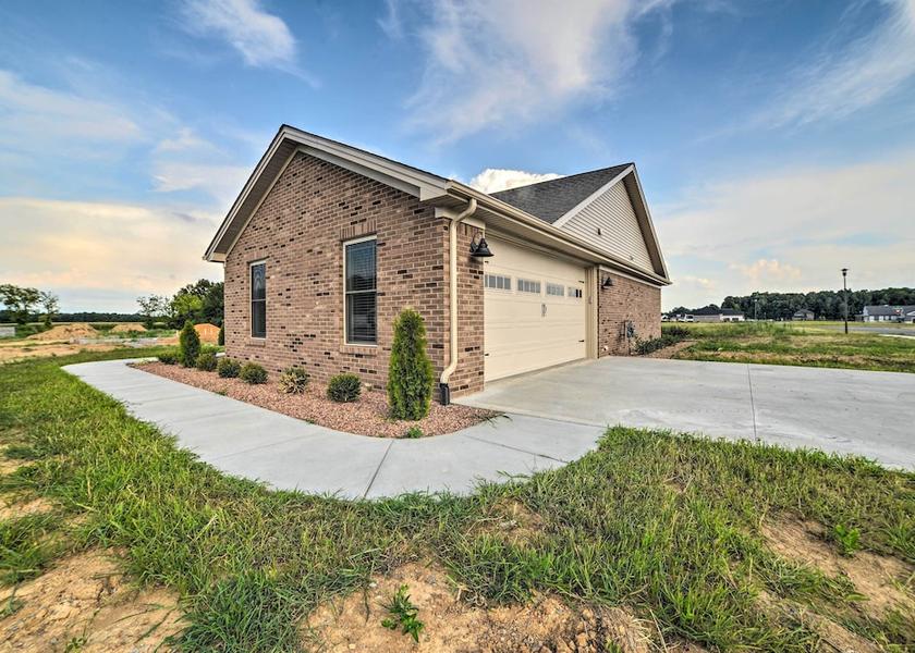Kentucky Murray Interior Entrance