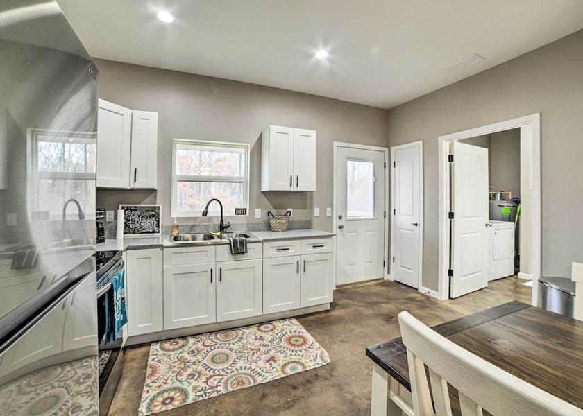 Kentucky Murray Interior Entrance