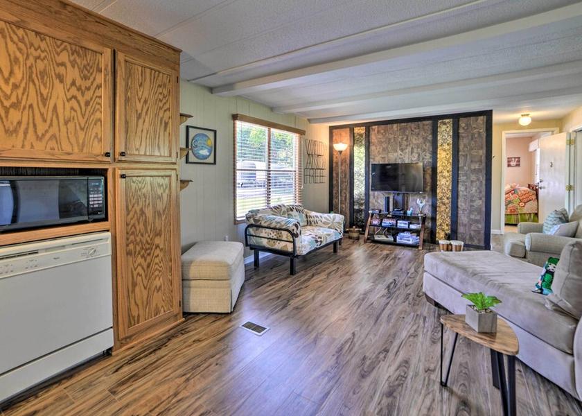 Kentucky Murray Interior Entrance