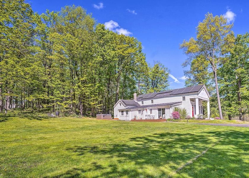 Ohio Troy Interior Entrance
