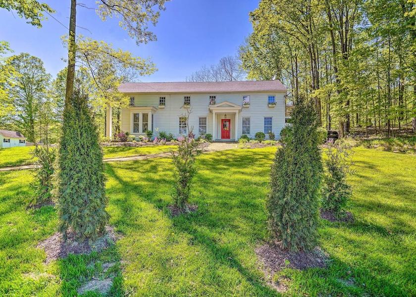 Ohio Troy Interior Entrance