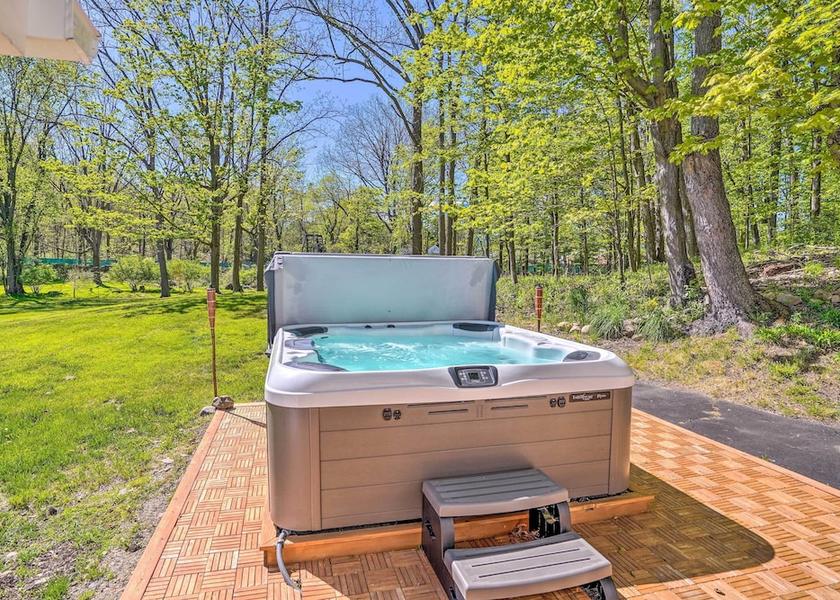 Ohio Troy Interior Entrance