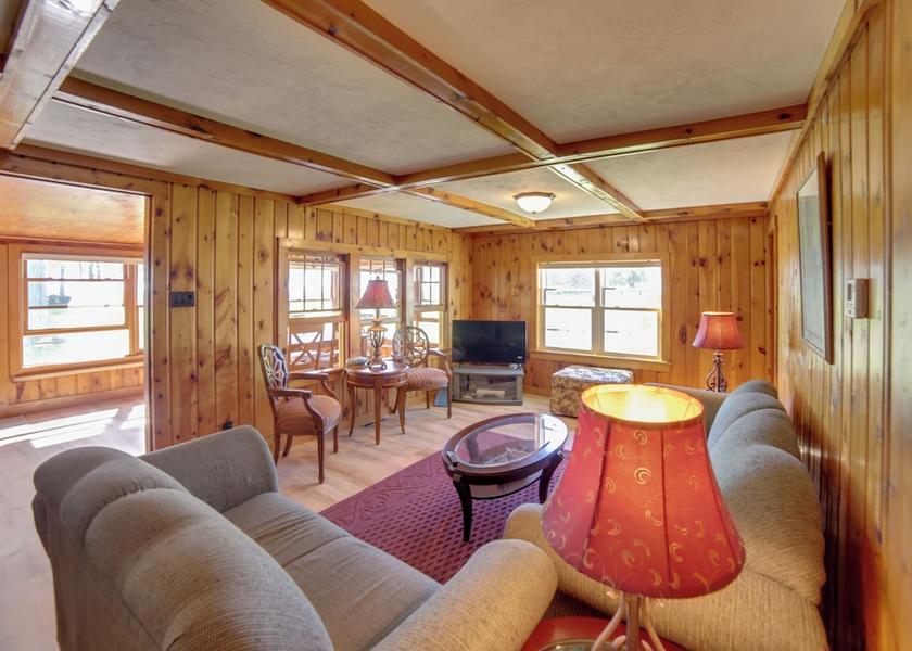 Wisconsin Oconto Interior Entrance