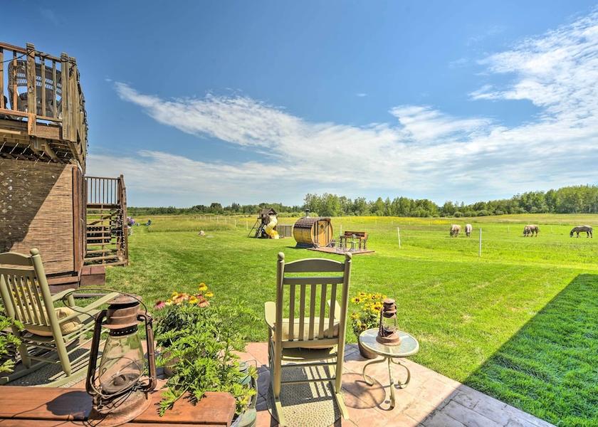 Georgia Duluth Interior Entrance