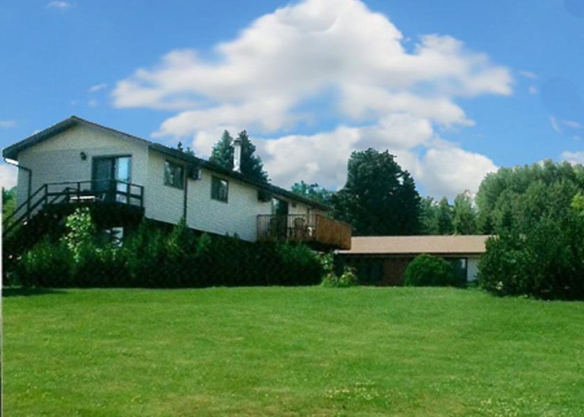 Georgia Duluth Exterior Detail