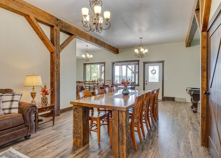 South Dakota Mitchell Interior Entrance