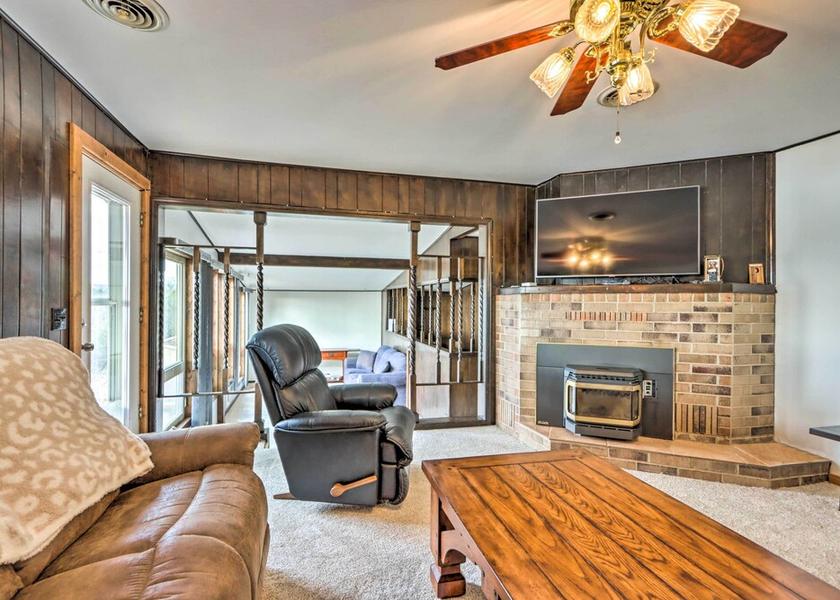 Illinois Urbana Interior Entrance