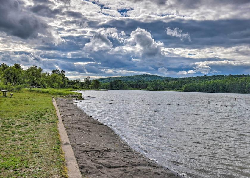 Georgia Lawrenceville Interior Entrance
