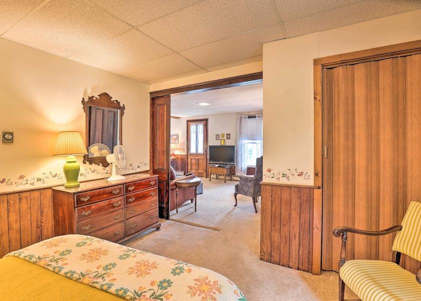 Georgia Lawrenceville Interior Entrance