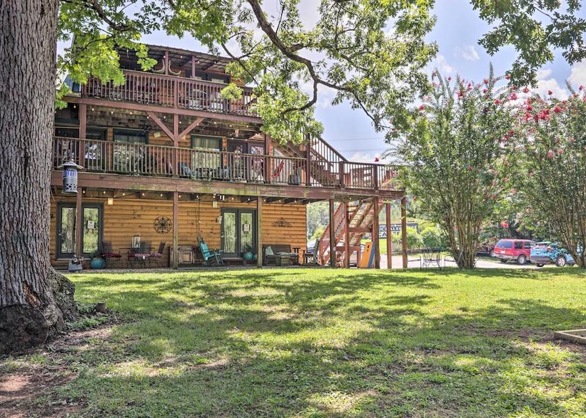 Georgia Townsend Interior Entrance