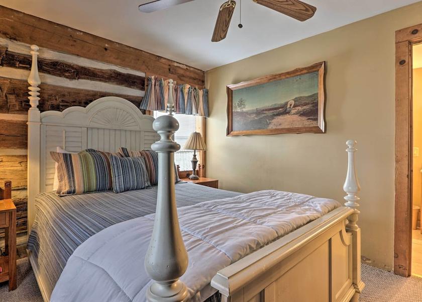 Georgia Townsend Interior Entrance