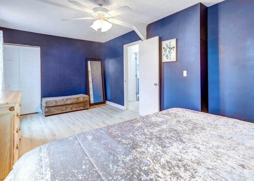 Indiana Frankfort Interior Entrance