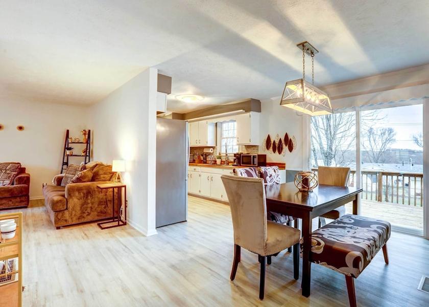 Indiana Frankfort Interior Entrance