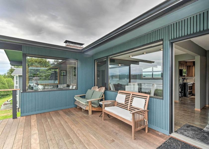 South Carolina Union Interior Entrance