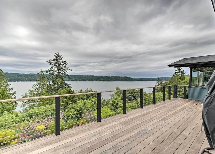 South Carolina Union Interior Entrance