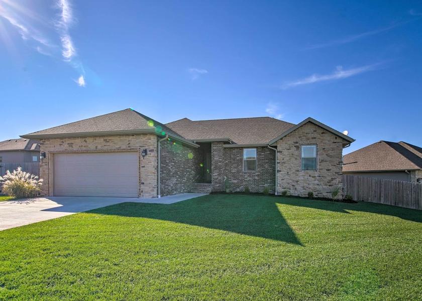 Arkansas Ozark Interior Entrance