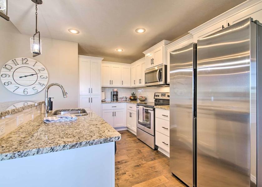 Arkansas Ozark Interior Entrance