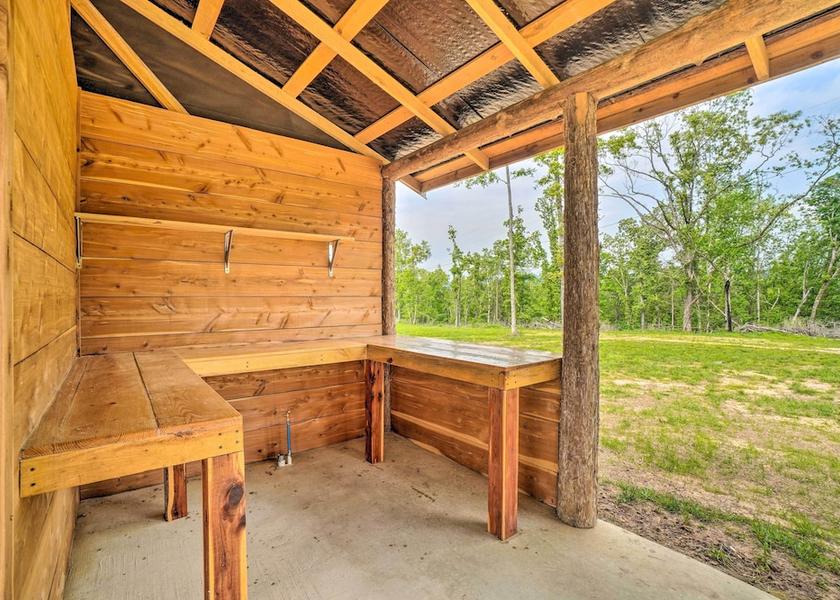 Arkansas Ozark Interior Entrance