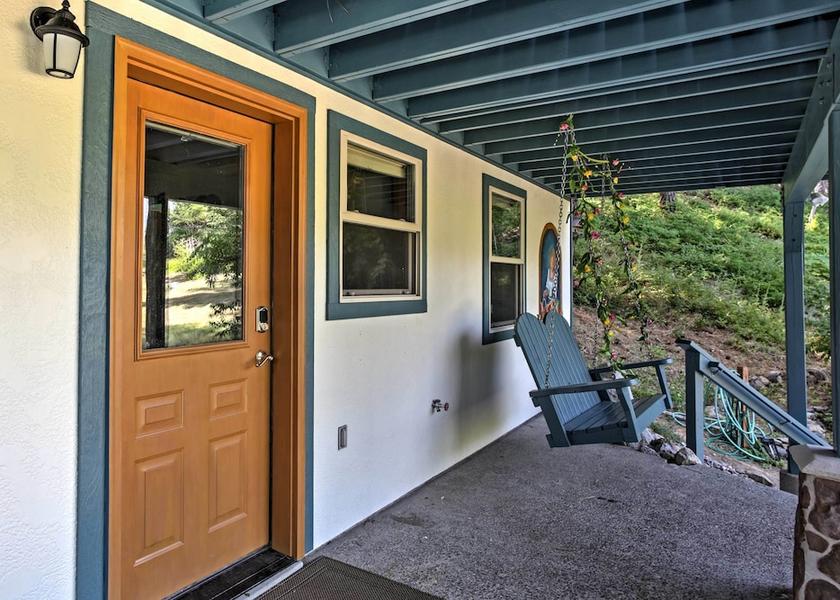 Washington Leavenworth Interior Entrance