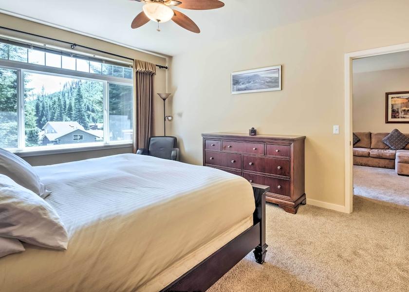 Washington Leavenworth Interior Entrance