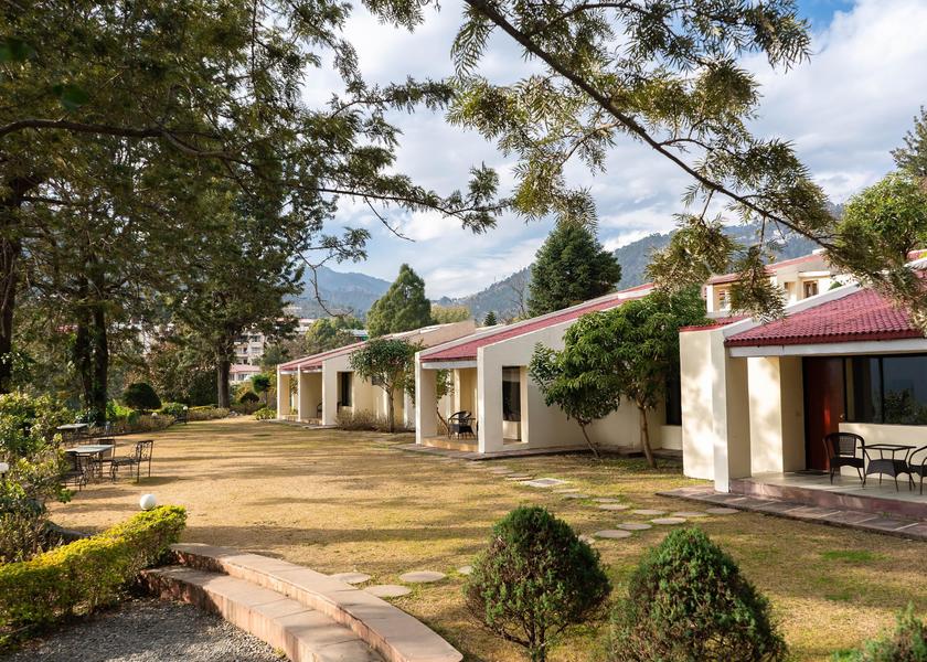 Uttarakhand Bhimtal Hotel Exterior