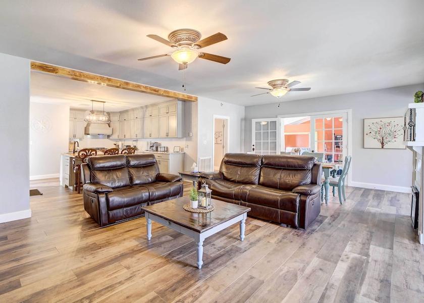 Oklahoma Afton Interior Entrance