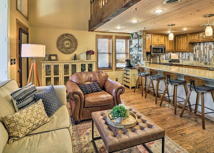 Oklahoma Afton Interior Entrance