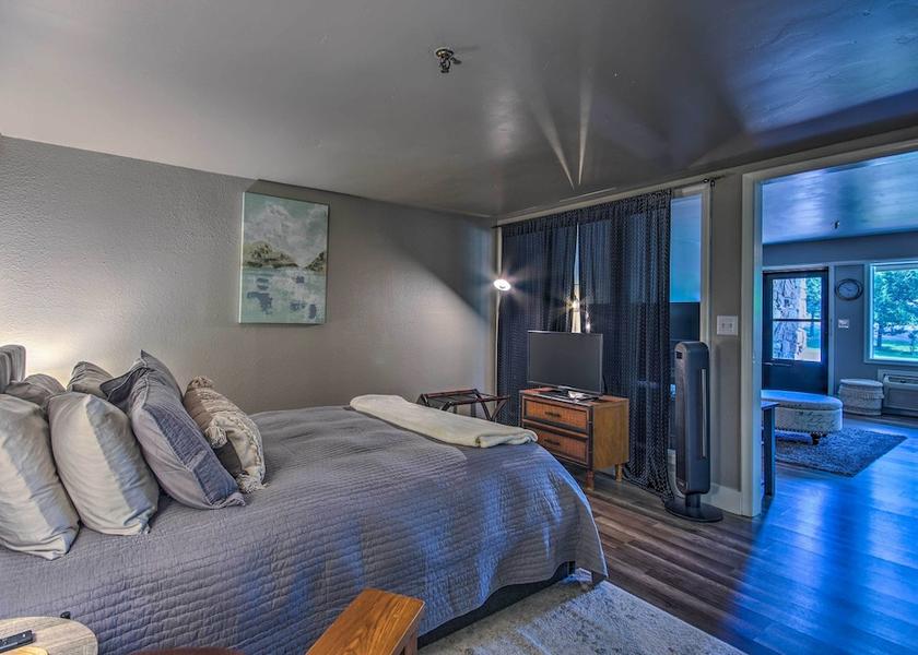 Oklahoma Afton Interior Entrance