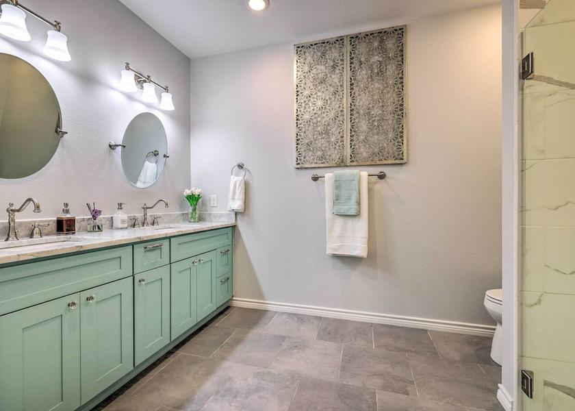 Virginia Fredericksburg Interior Entrance