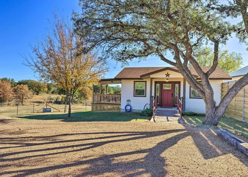 Virginia Fredericksburg Interior Entrance