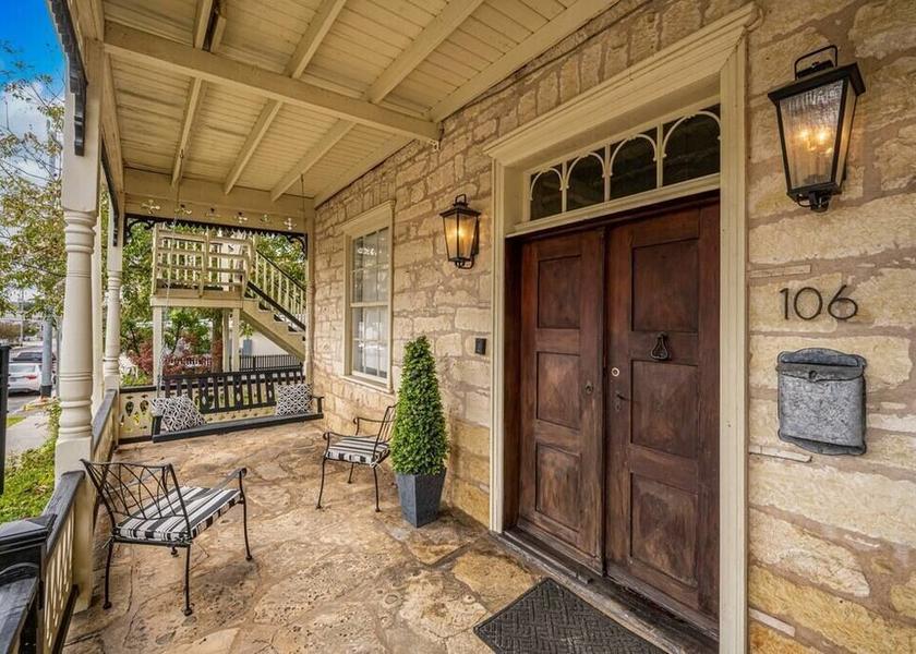 Virginia Fredericksburg Room