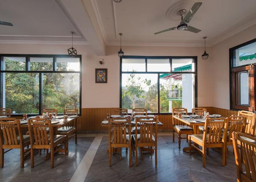 Uttarakhand Bhimtal Dining Area