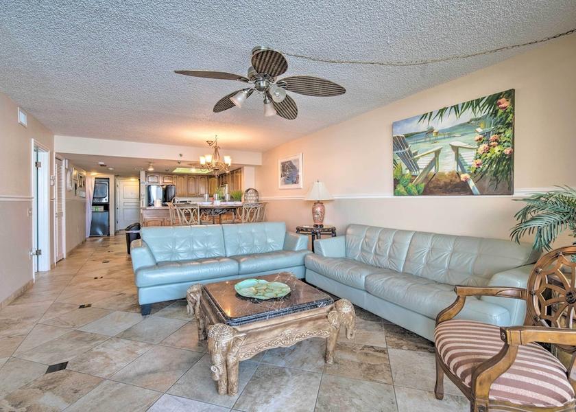 Massachusetts Hudson Interior Entrance