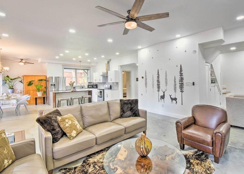 South Carolina Anderson Interior Entrance