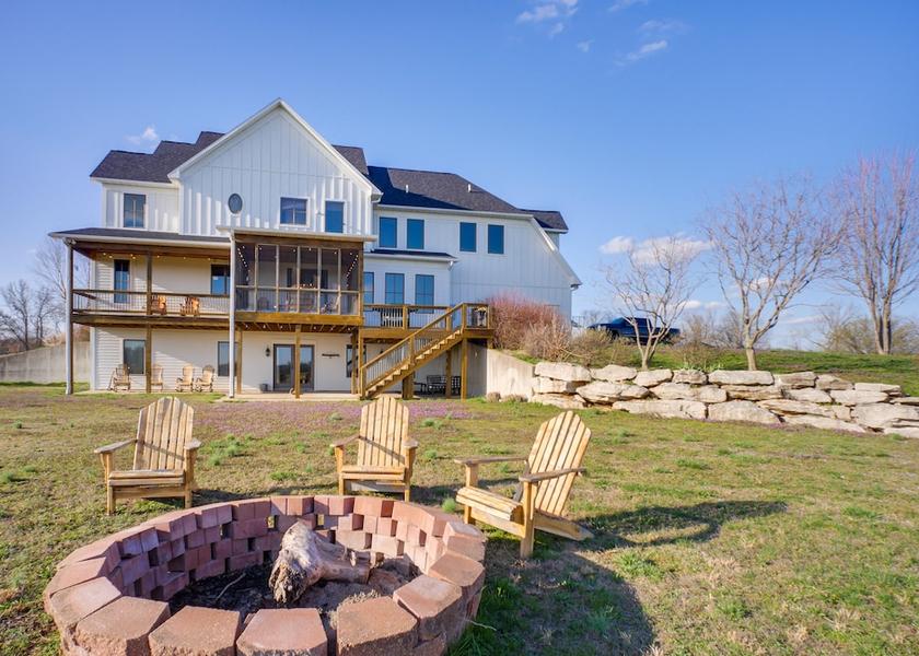 Indiana Greenfield Interior Entrance