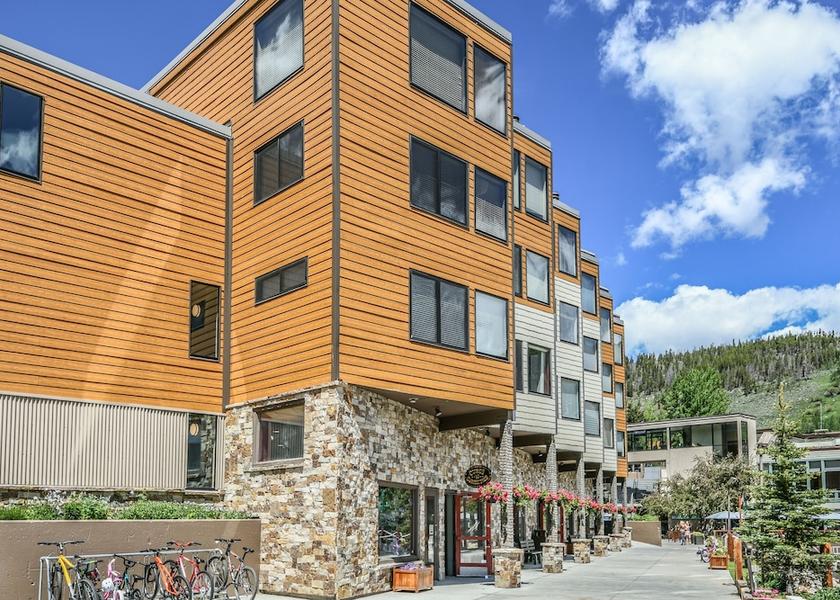 South Dakota Keystone Facade