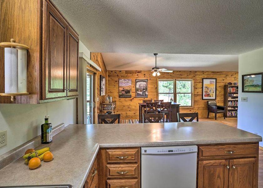 South Dakota Keystone Interior Entrance