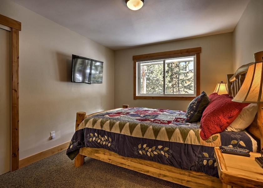 South Dakota Keystone Interior Entrance