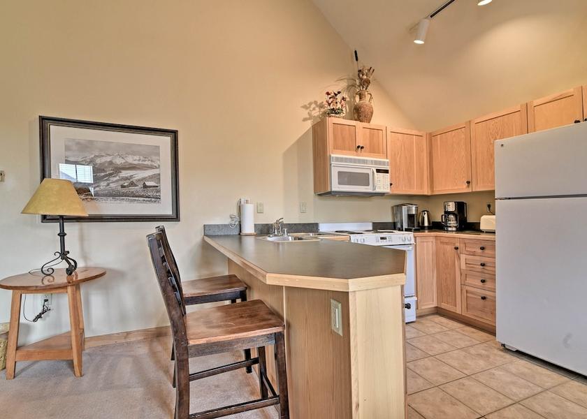 South Dakota Keystone Interior Entrance