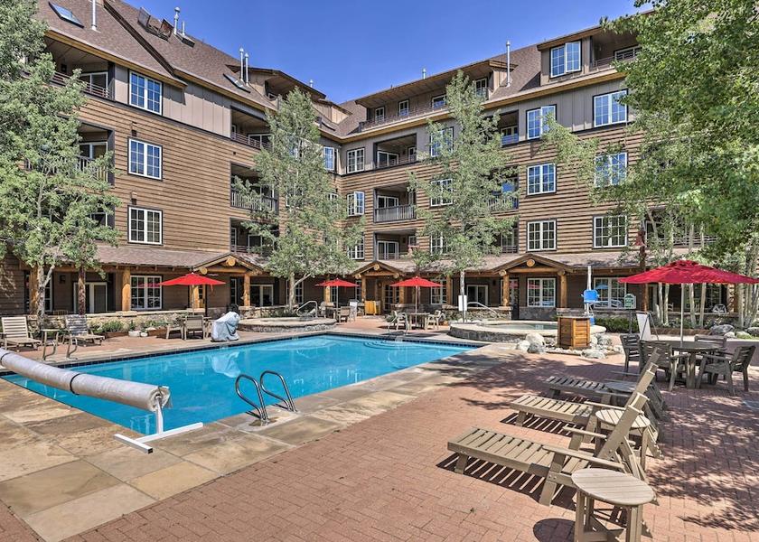 South Dakota Keystone Interior Entrance