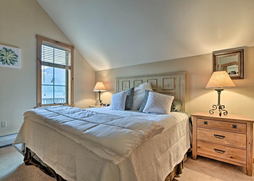 South Dakota Keystone Interior Entrance