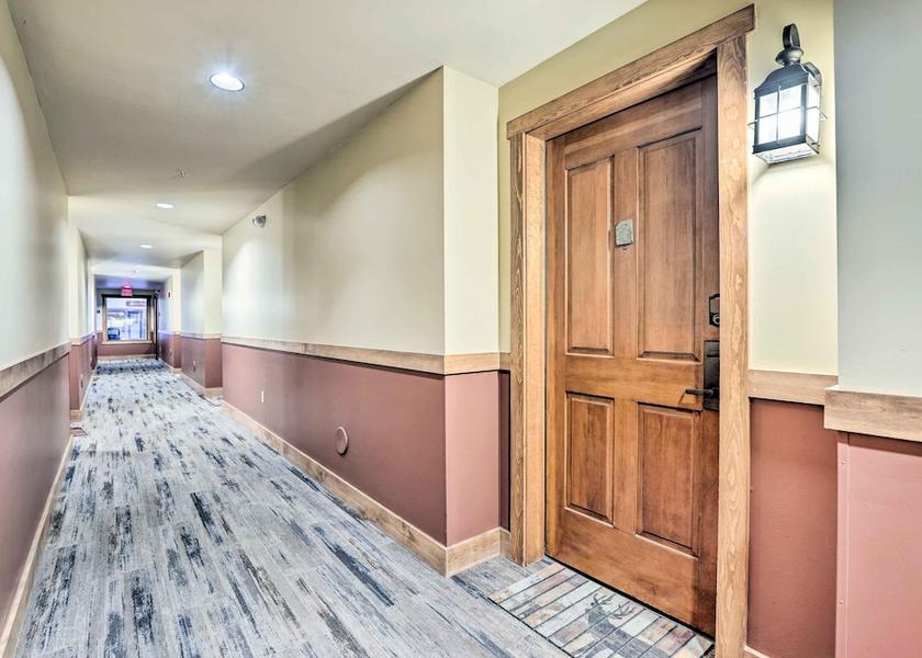 South Dakota Keystone Interior Entrance