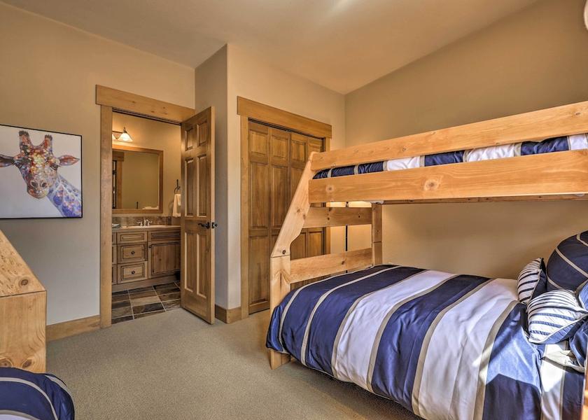 South Dakota Keystone Interior Entrance