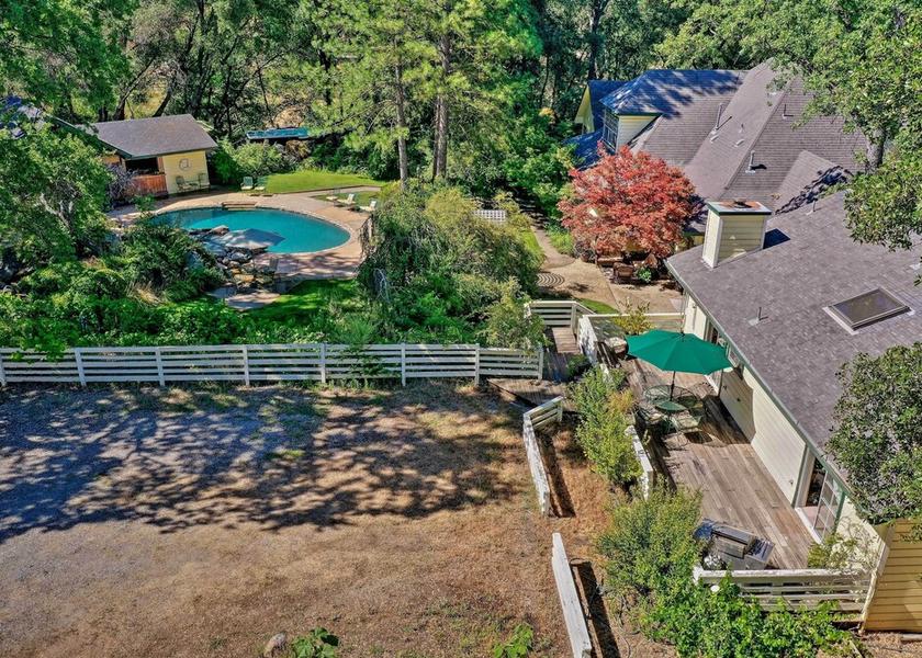 California Sonora Interior Entrance