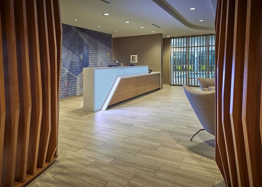 Oregon Medford Lobby