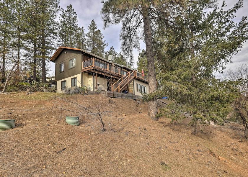 Washington Colfax Interior Entrance