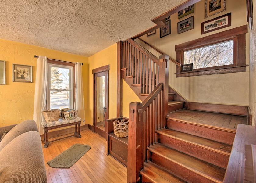 New York Watertown Interior Entrance