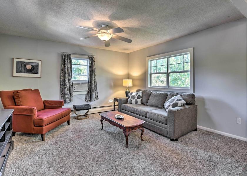 New York Watertown Interior Entrance