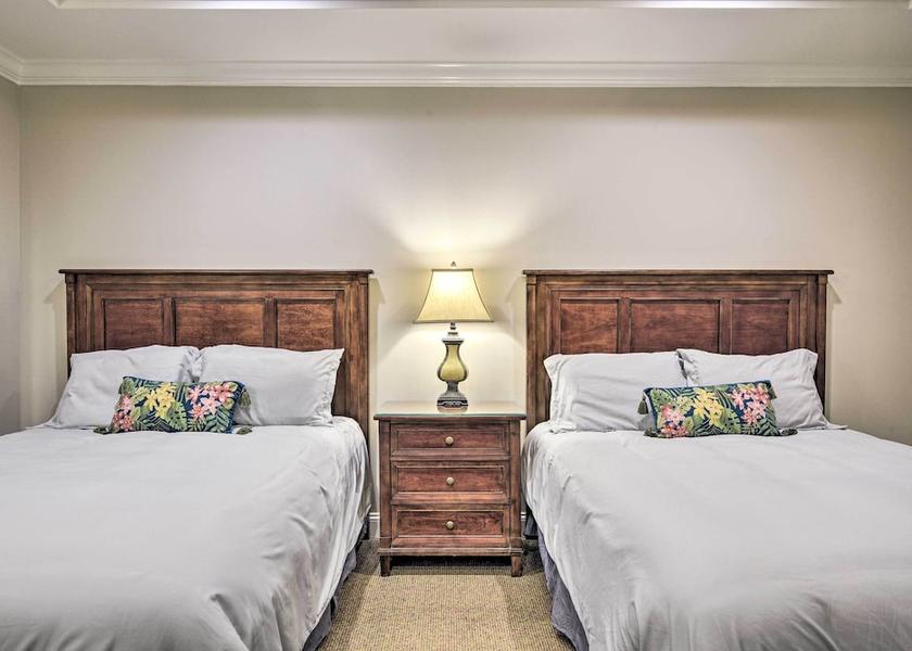 New Jersey Spring Lake Interior Entrance